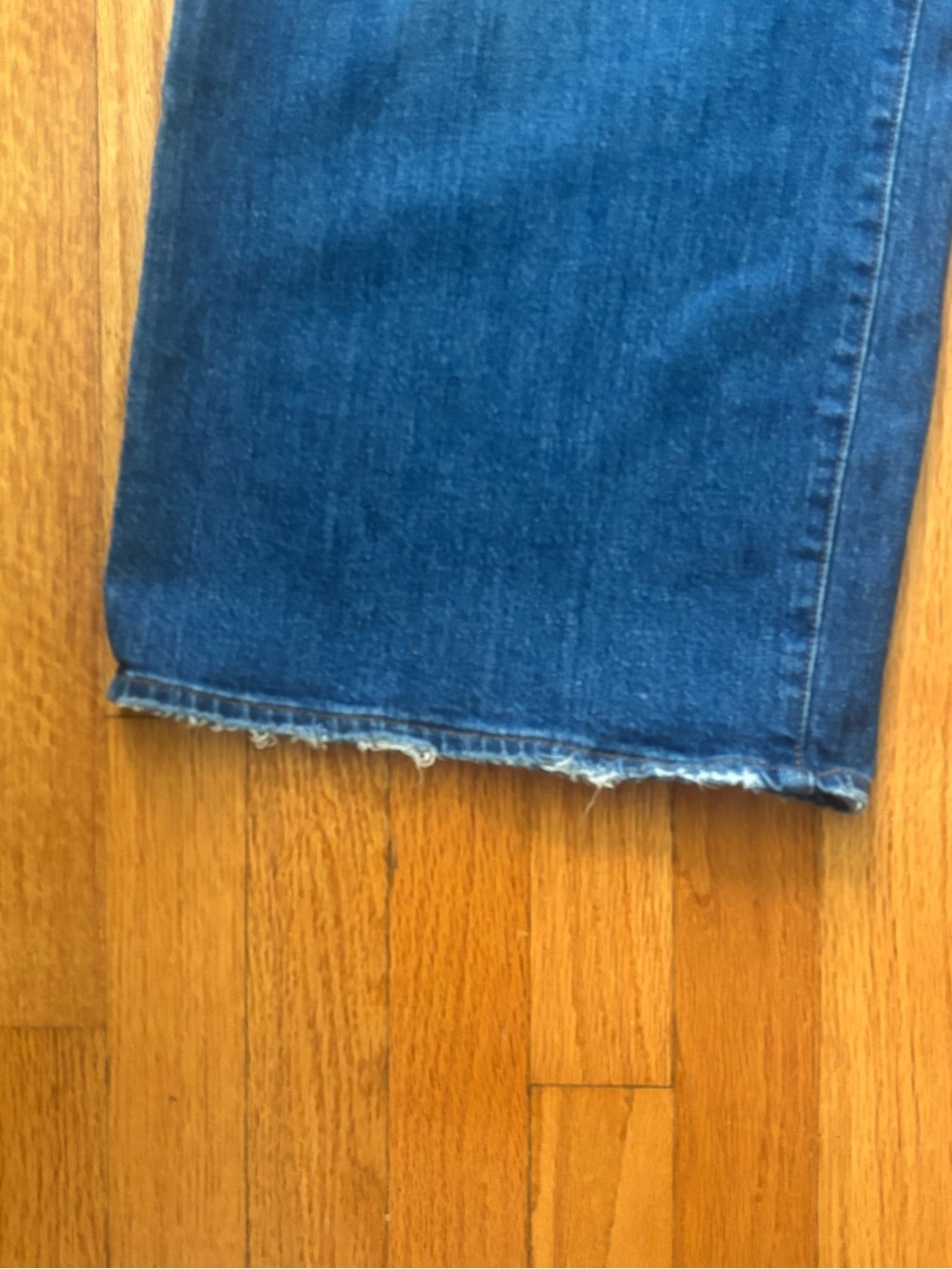 Madewell High Rise Wide Leg Crop Jeans Raw Hem Medium Wash Size 33 (Women’s 16) - Picture 9 of 10